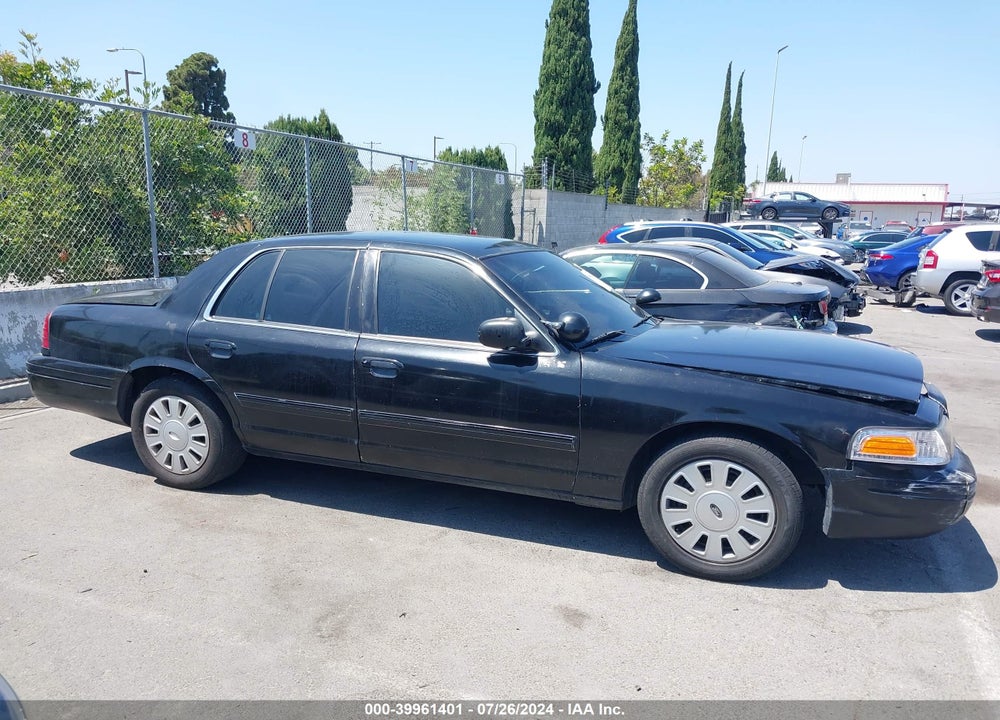 2011 FORD CROWN VICTORIA POLICE INTERCEPTOR VIN: 2FABP7BV6BX179869