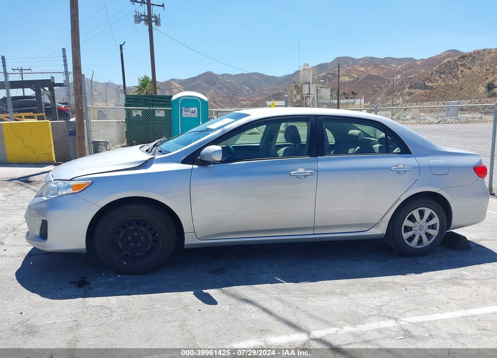 2011 TOYOTA COROLLA LE VIN: JTDBU4EE0B9163917