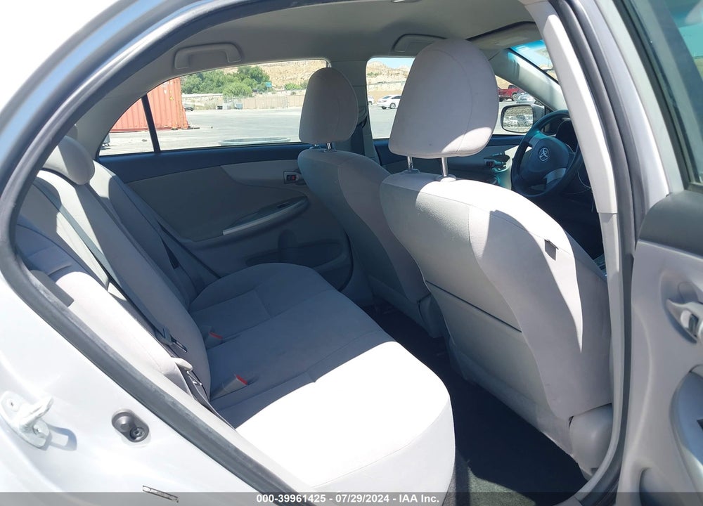 2011 TOYOTA COROLLA LE VIN: JTDBU4EE0B9163917