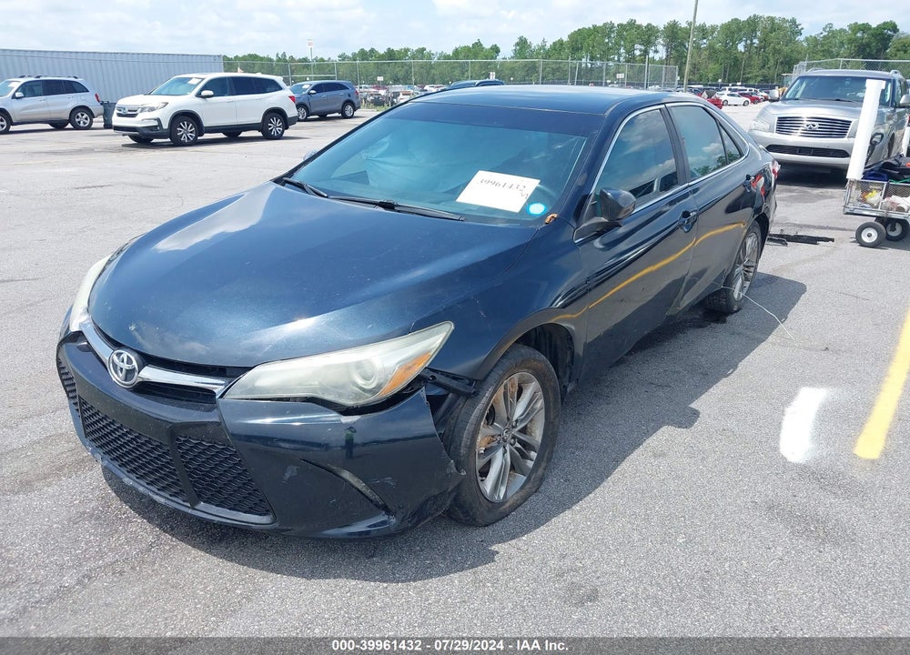 2015 TOYOTA CAMRY SE VIN: 4T1BF1FK8FU032651