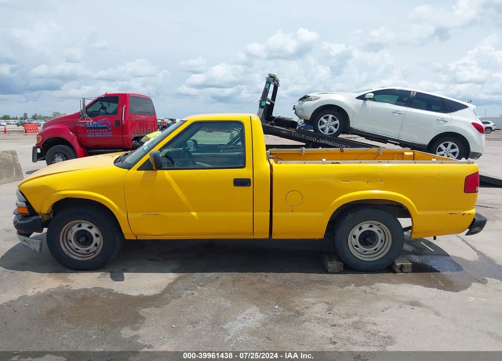 2003 CHEVROLET S-10 VIN: 1GCCS14H938284392