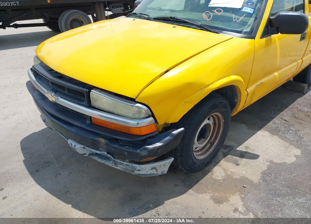 2003 CHEVROLET S-10 VIN: 1GCCS14H938284392