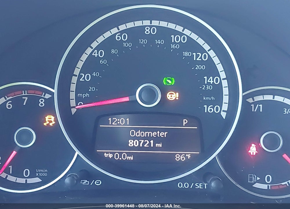 2015 VOLKSWAGEN BEETLE 1.8T CLASSIC VIN: 3VWF17AT0FM612016