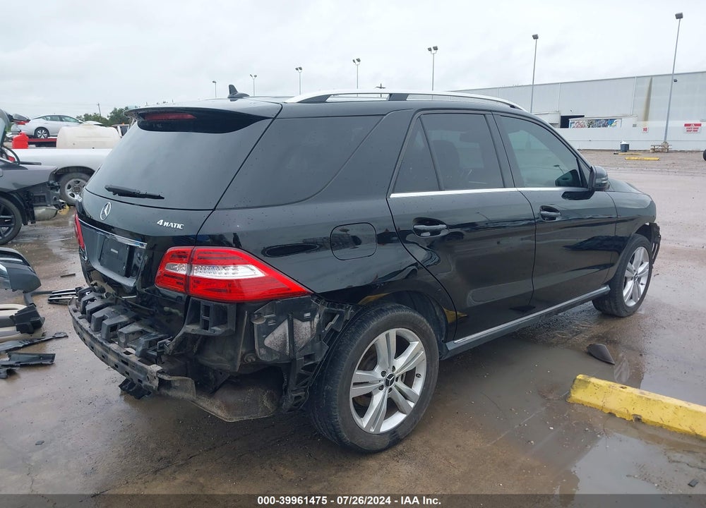 2015 MERCEDES-BENZ ML 350 4MATIC VIN: 4JGDA5HB8FA597169