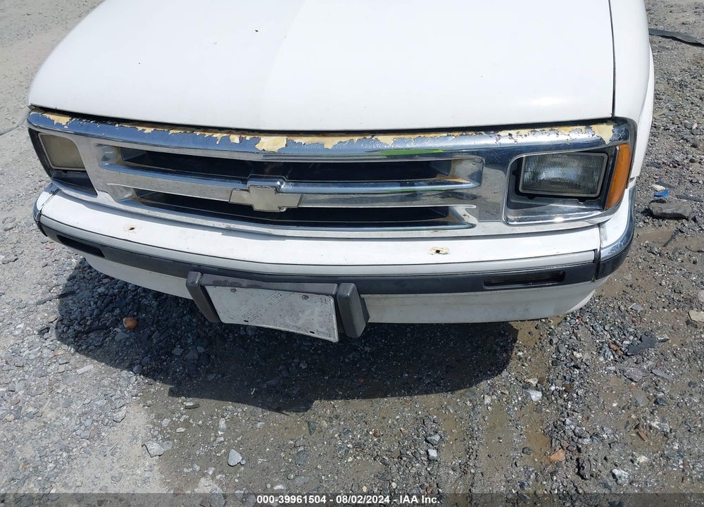 1995 CHEVROLET S TRUCK S10 VIN: 1GCCS1947S8243456