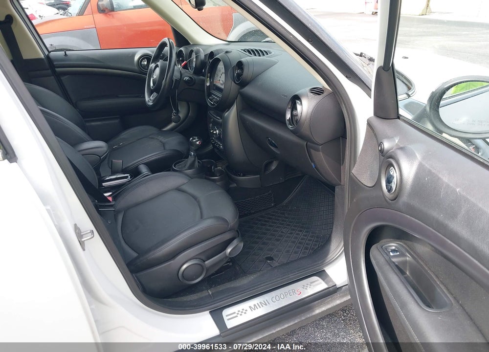 2014 MINI COUNTRYMAN COOPER S VIN: WMWZC5C51EWP35753