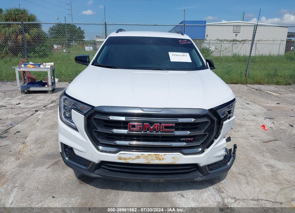 2023 GMC TERRAIN AWD AT4 VIN: 3GKALYEG0PL240893