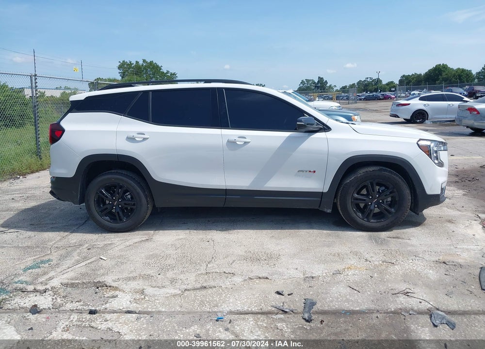 2023 GMC TERRAIN AWD AT4 VIN: 3GKALYEG0PL240893