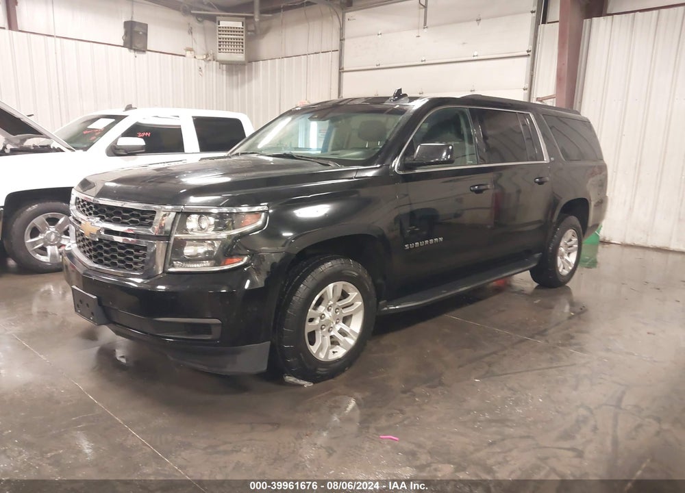 2018 CHEVROLET SUBURBAN LT VIN: 1GNSKHKC0JR392104