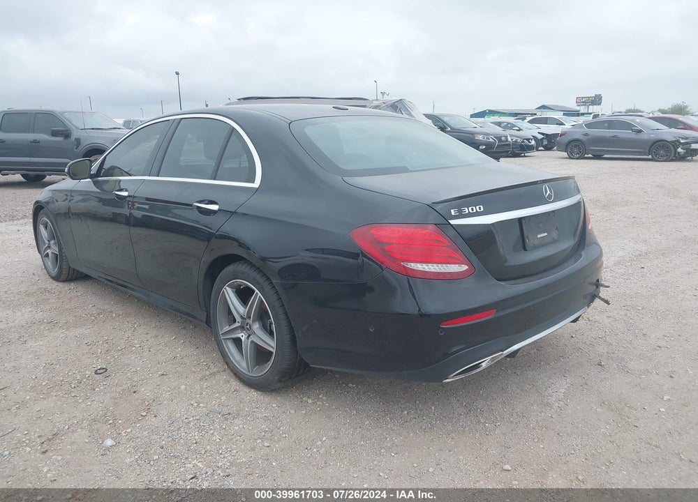 2019 MERCEDES-BENZ E 300 VIN: WDDZF4JB9KA524280