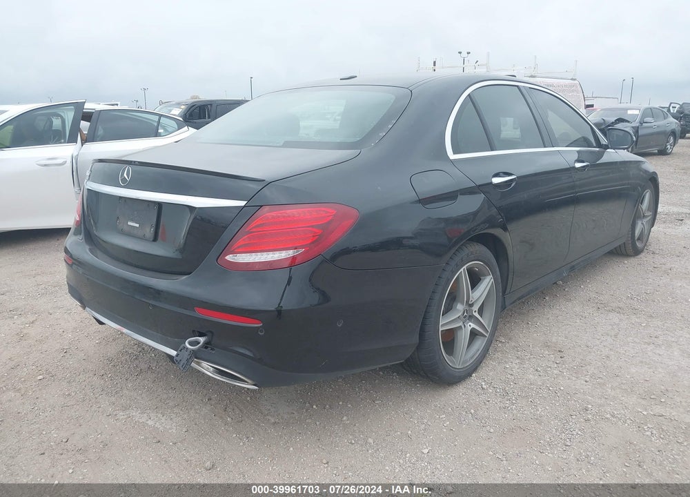 2019 MERCEDES-BENZ E 300 VIN: WDDZF4JB9KA524280