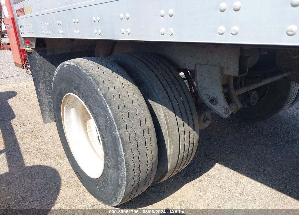2000 UTILITY TRAILER MFG --- VIN: 1UYVS1287YC212706