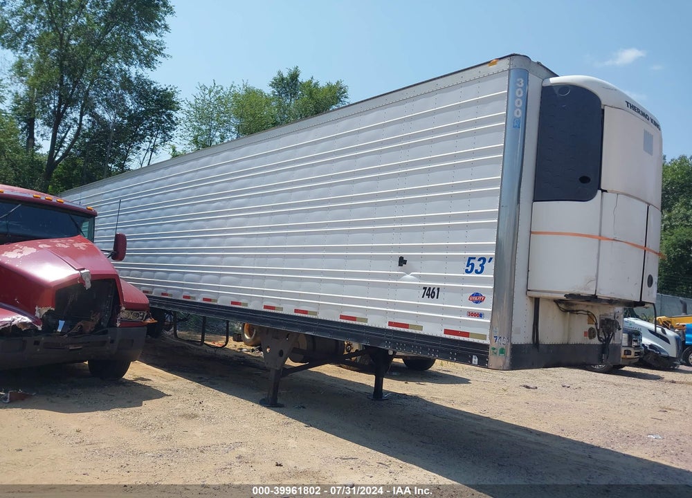 2008 UTILITY TRAILER MFG --- VIN: 1UYVS25308U371907