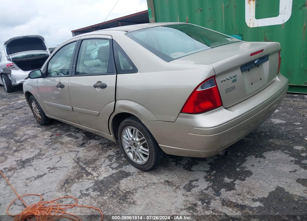 2007 FORD FOCUS S/SE/SES VIN: 1FAFP34N77W293695