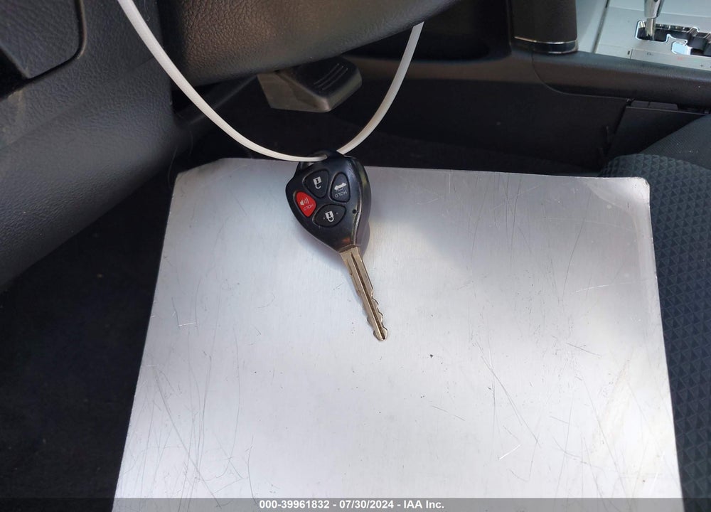 2011 TOYOTA CAMRY SE VIN: 4T1BF3EK3BU218430