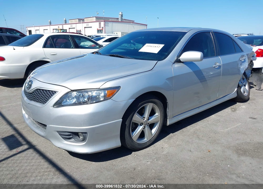 2011 TOYOTA CAMRY SE VIN: 4T1BF3EK3BU218430