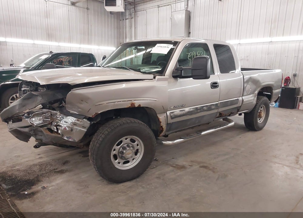 2004 CHEVROLET SILVERADO 2500HD LS VIN: 1GCHK29U44E251059