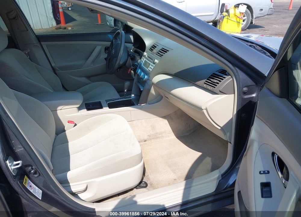 2009 TOYOTA CAMRY LE VIN: 4T1BE46K79U383222