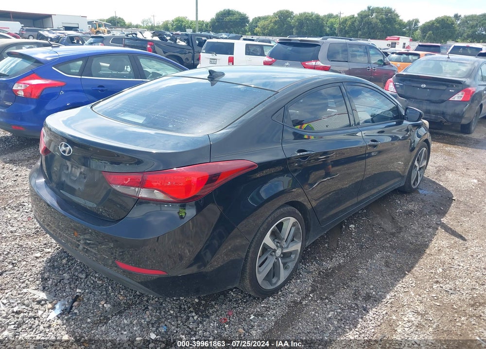 2016 HYUNDAI ELANTRA SE VIN: 5NPDH4AEXGH749719