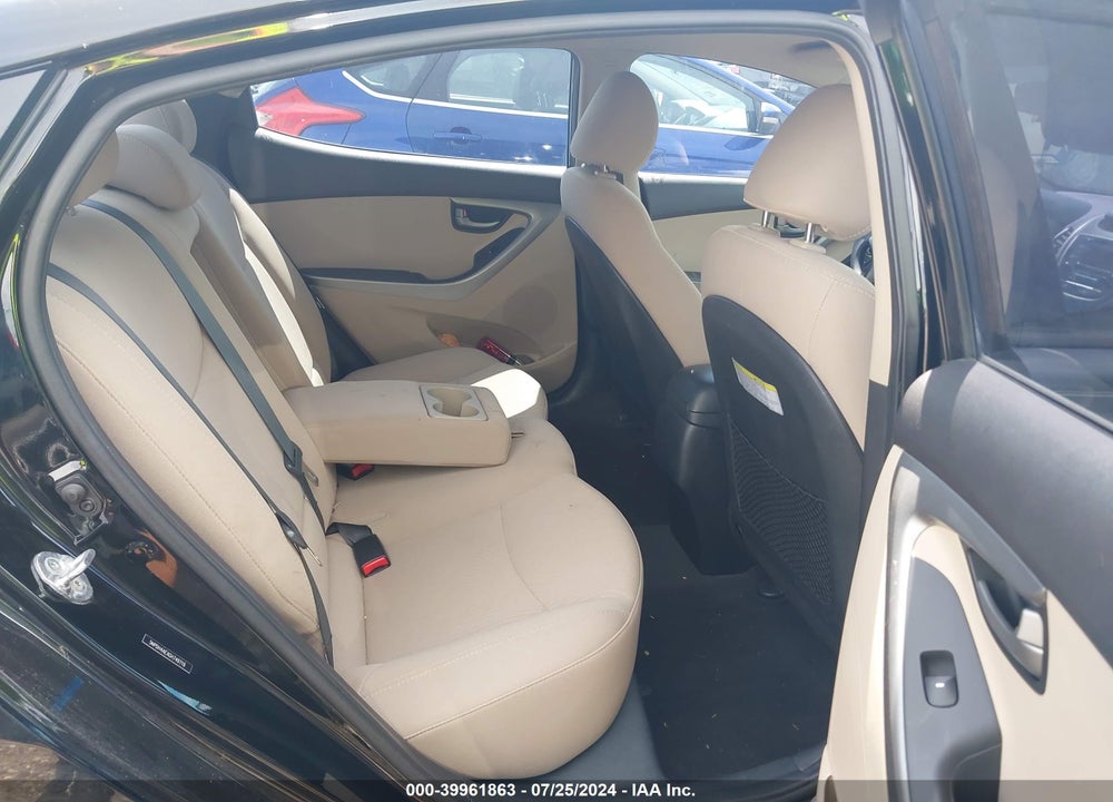 2016 HYUNDAI ELANTRA SE VIN: 5NPDH4AEXGH749719