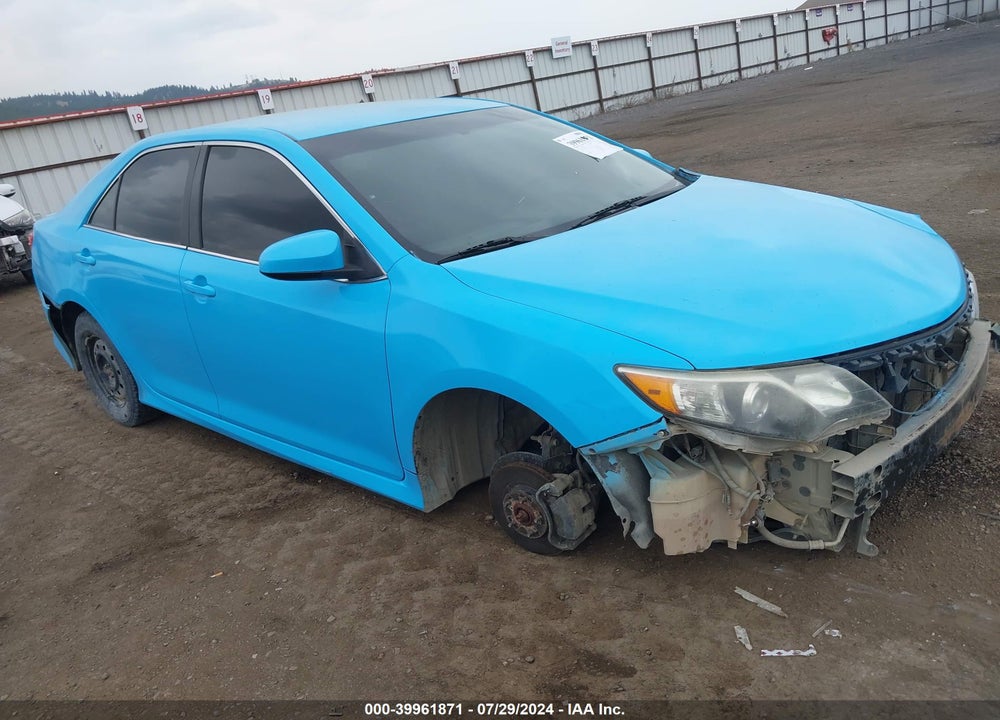 2014 TOYOTA CAMRY SE VIN: 4T1BF1FK9EU339213