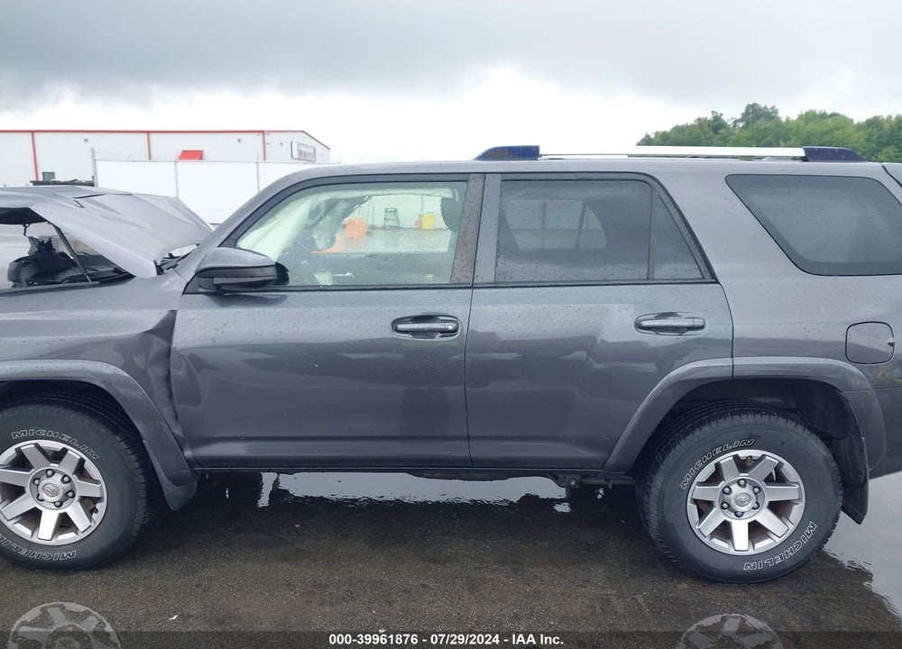 2016 TOYOTA 4RUNNER VIN: JTEBU5JR6G5342066