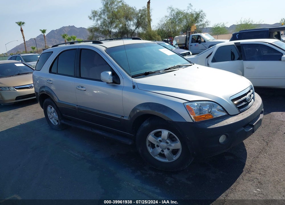 2008 KIA SORENTO EX VIN: KNDJC736385780904