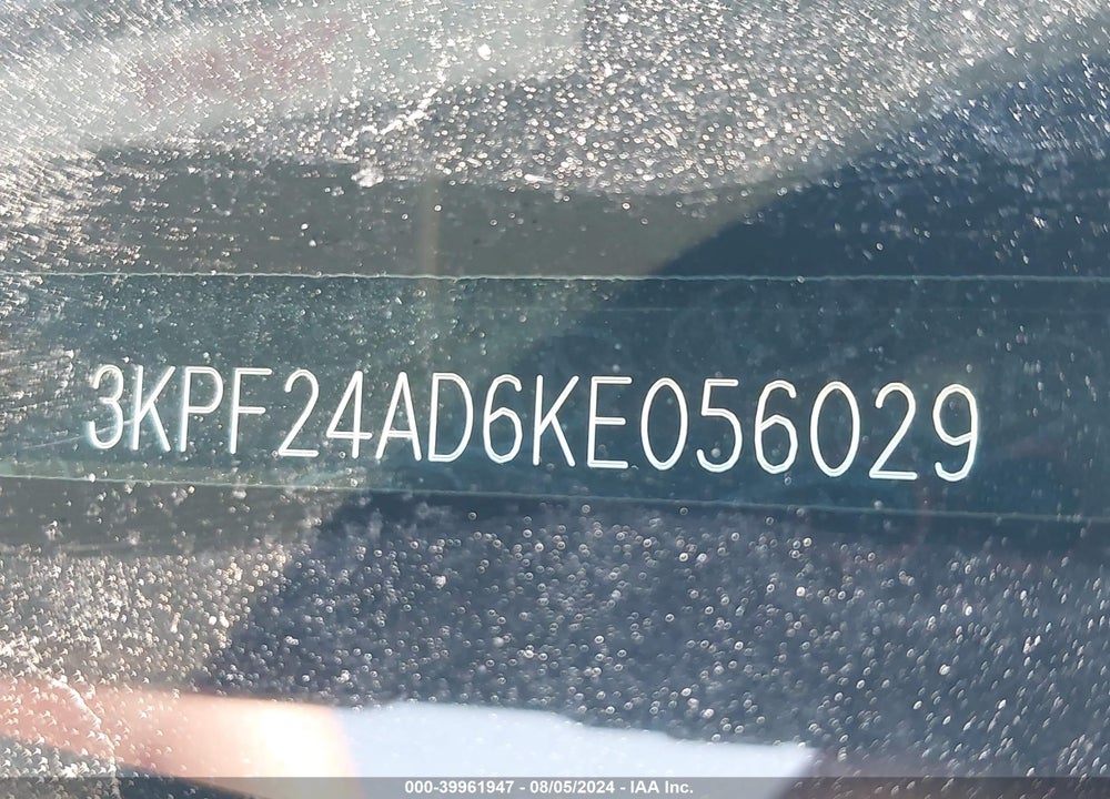 2019 KIA FORTE LXS VIN: 3KPF24AD6KE056029
