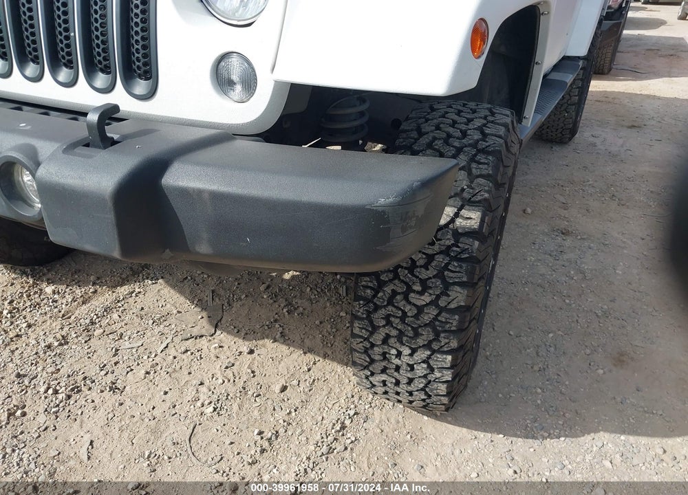 2007 JEEP WRANGLER UNLIMITED SAHARA VIN: 1J4GB59127L142127
