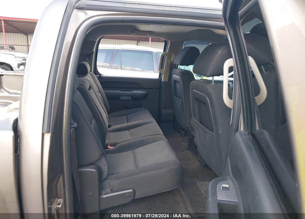 2013 CHEVROLET SILVERADO 1500 LT VIN: 3GCPKSE71DG306412