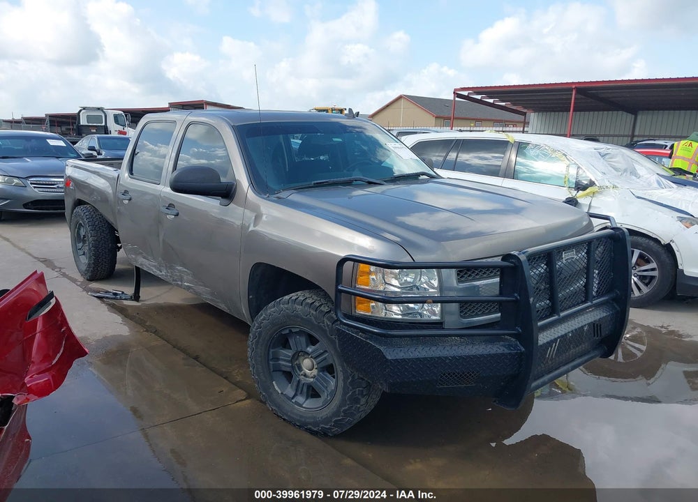 2013 CHEVROLET SILVERADO 1500 LT VIN: 3GCPKSE71DG306412