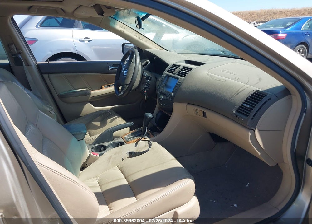 2004 HONDA ACCORD 3.0 EX VIN: 1HGCM66864A057502