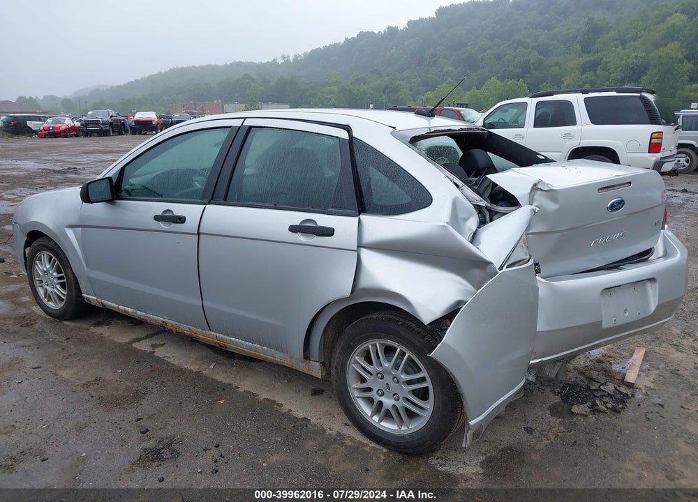 2010 FORD FOCUS SE VIN: 1FAHP3FN4AW197567