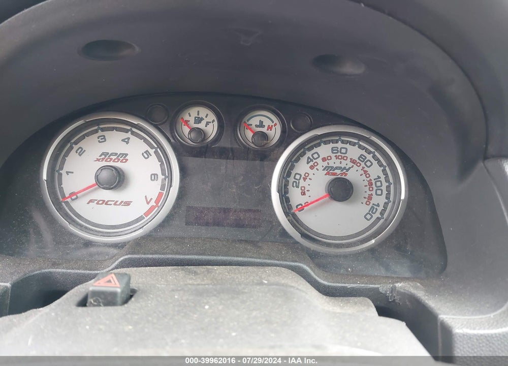 2010 FORD FOCUS SE VIN: 1FAHP3FN4AW197567