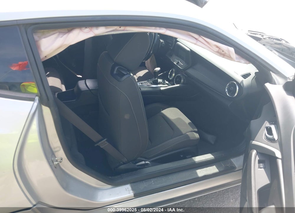 2018 CHEVROLET CAMARO 1LT VIN: 1G1FB1RX1J0130566