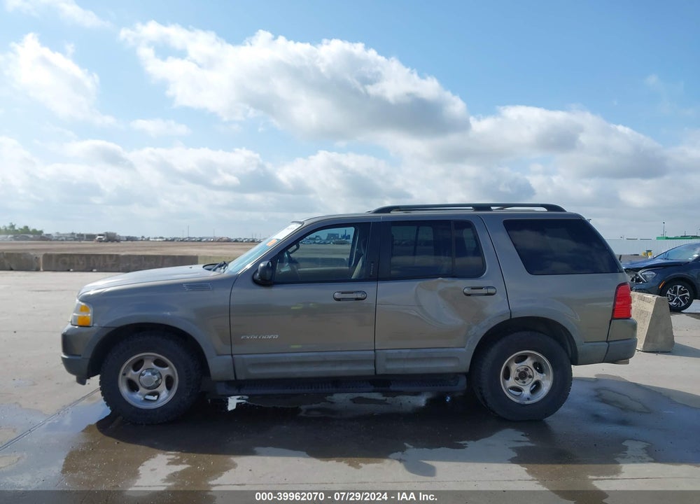 2002 FORD EXPLORER XLT VIN: 1FMZU73KX2ZD00124