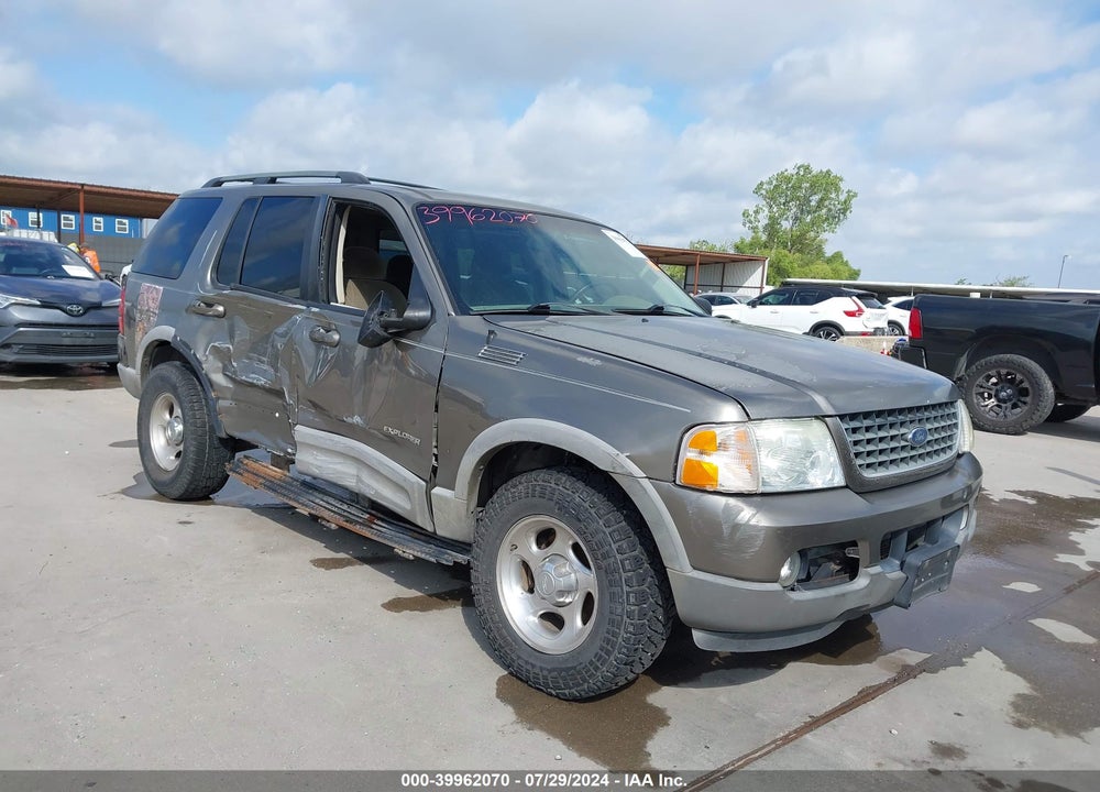 2002 FORD EXPLORER XLT VIN: 1FMZU73KX2ZD00124