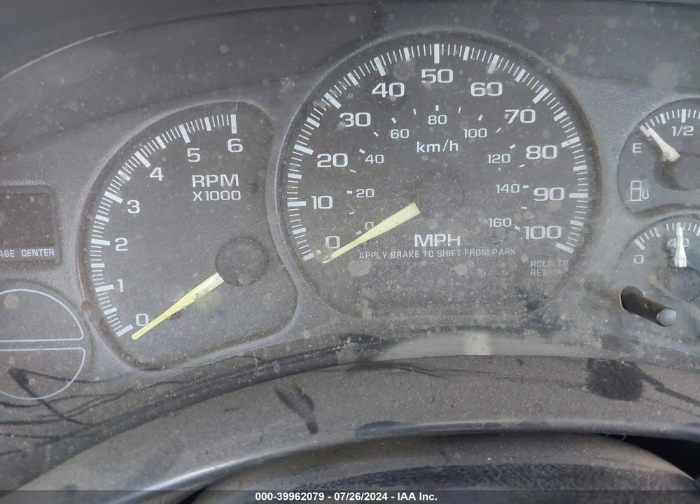2001 CHEVROLET SILVERADO 1500 VIN: 1GCEC14V81Z273760