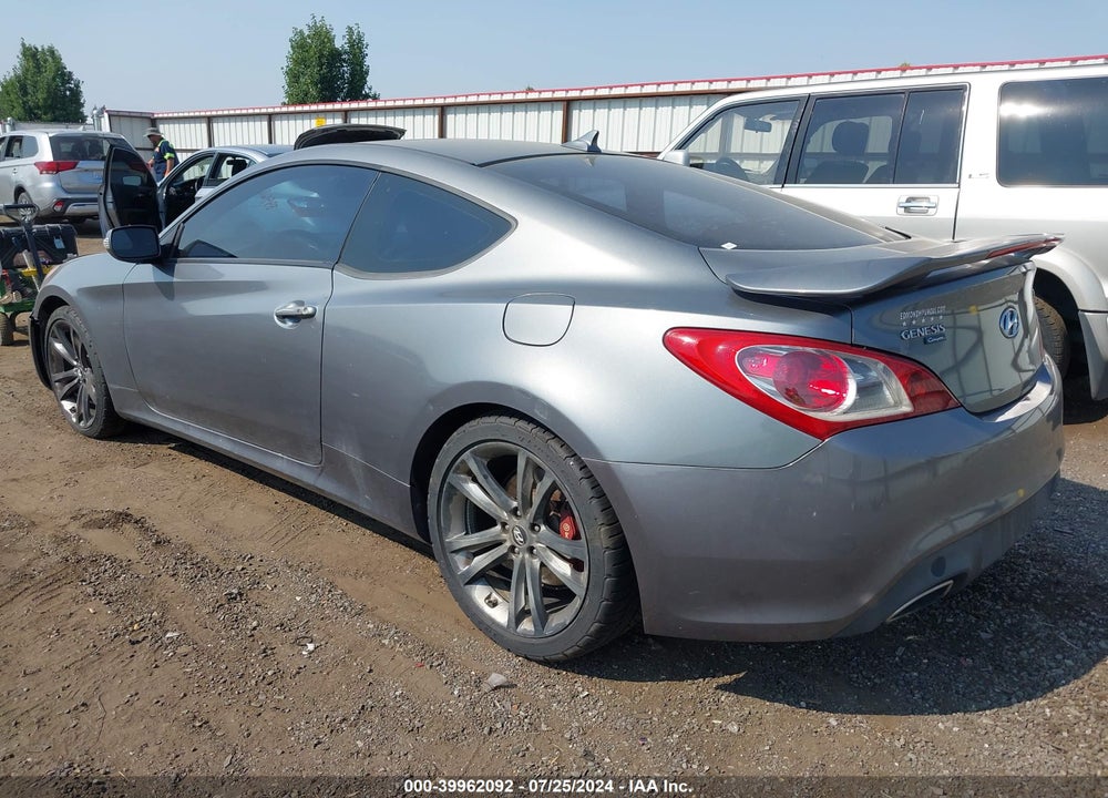 2011 HYUNDAI GENESIS 3.8 TRACK VIN: KMHHU6KH5BU047481