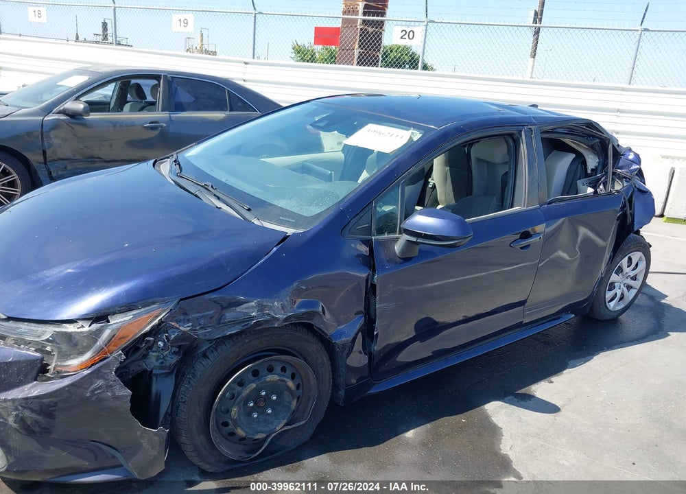 2020 TOYOTA COROLLA LE VIN: JTDEPRAE3LJ060966