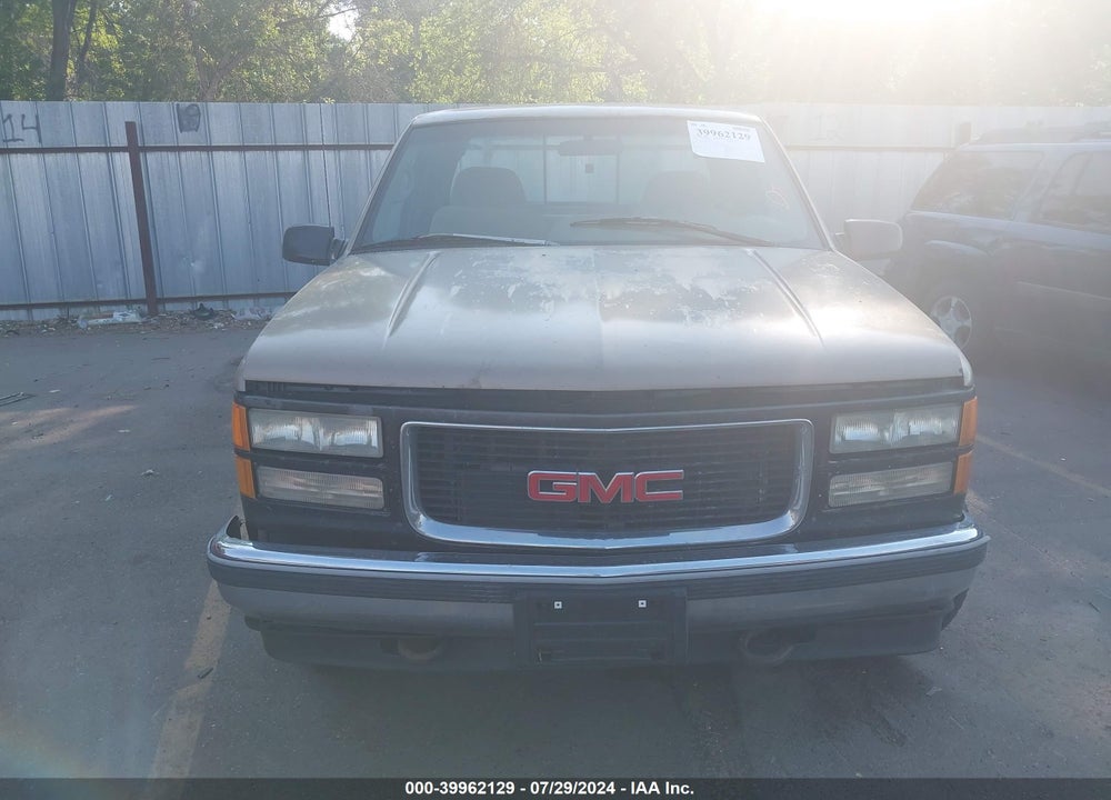 1995 GMC SIERRA K2500 VIN: 2GTFK29K8S1592694