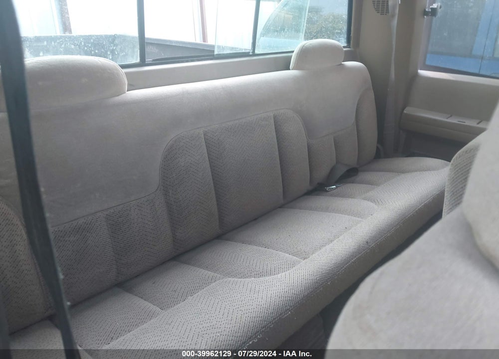 1995 GMC SIERRA K2500 VIN: 2GTFK29K8S1592694