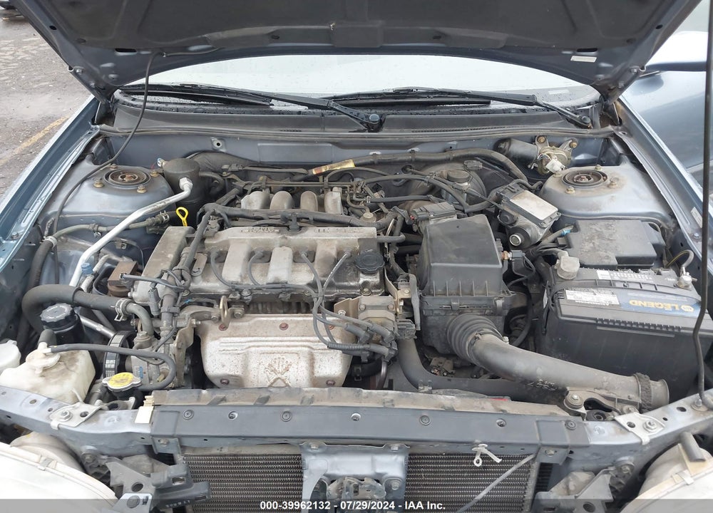 1998 MAZDA 626 DX/LX VIN: 1YVGF22C1W5700437