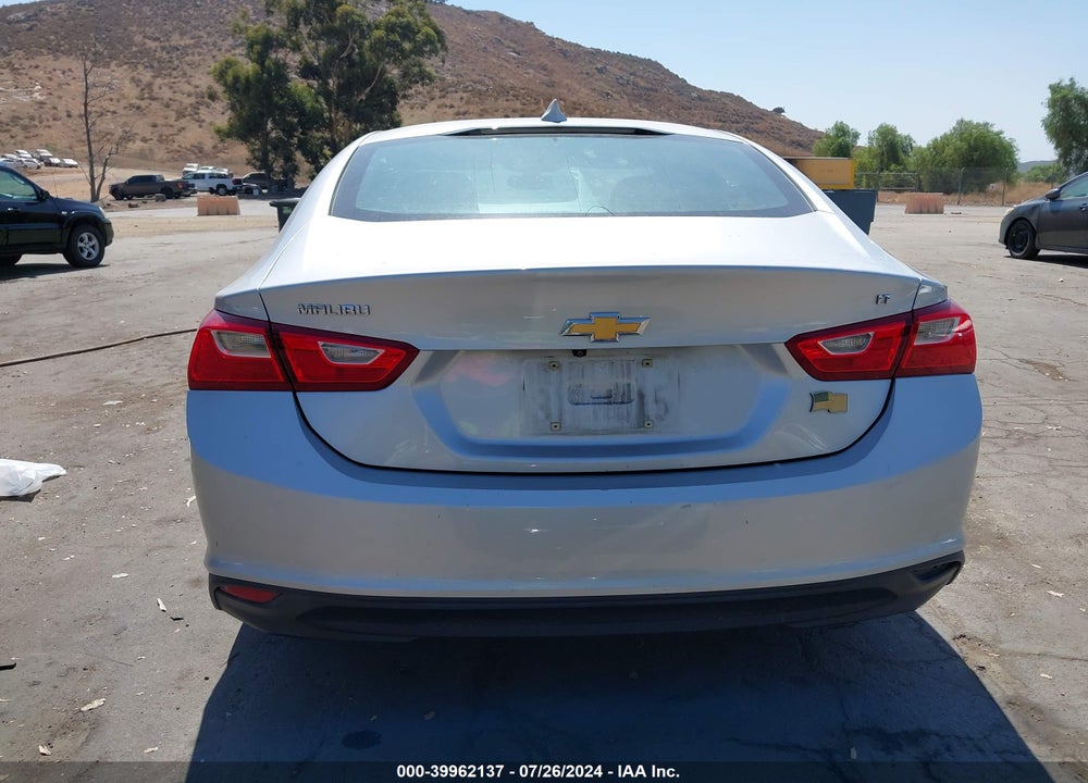 2018 CHEVROLET MALIBU VIN: 1G1ZD5STXJF275723