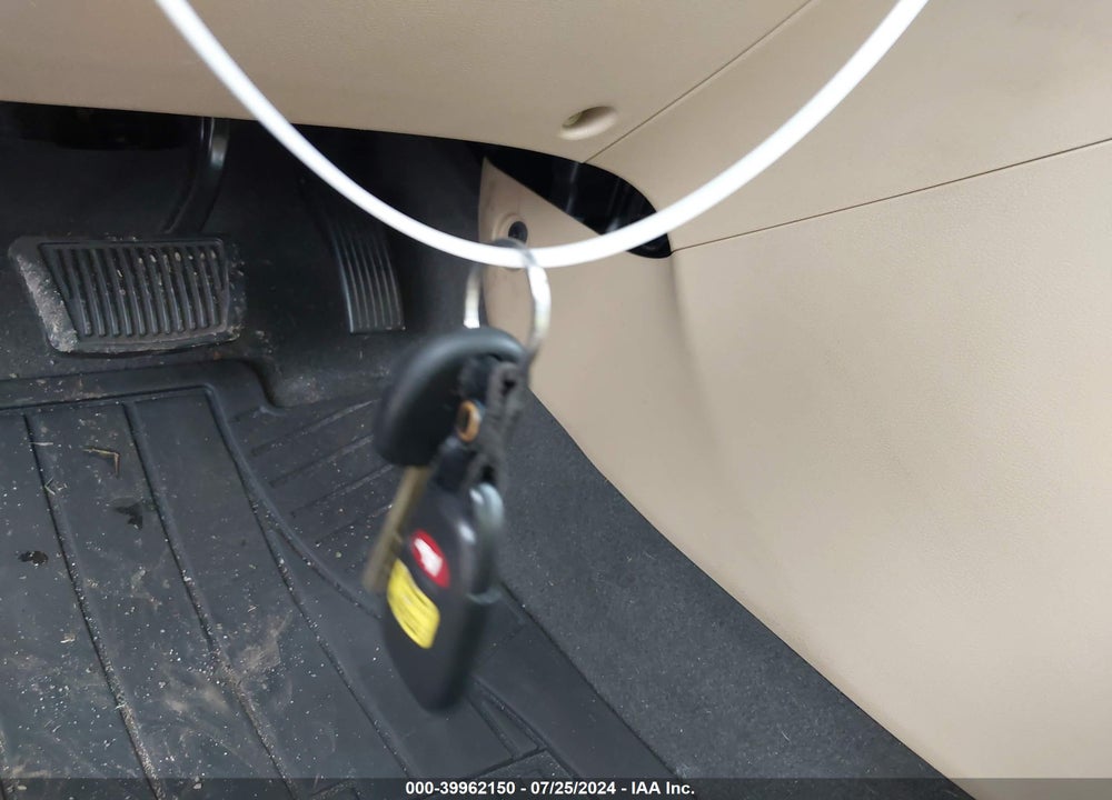 2013 HYUNDAI ACCENT VIN: KMHCT4AEXDU431428