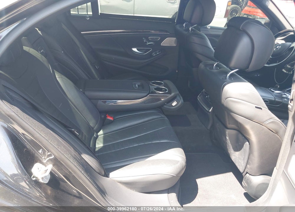 2016 MERCEDES-BENZ S 550 VIN: WDDUG8CB8GA232087