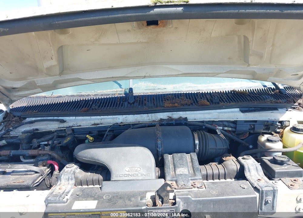 2000 FORD E-350 CUTAWAY STANDARD VIN: 1FDWE35L1YHA63830