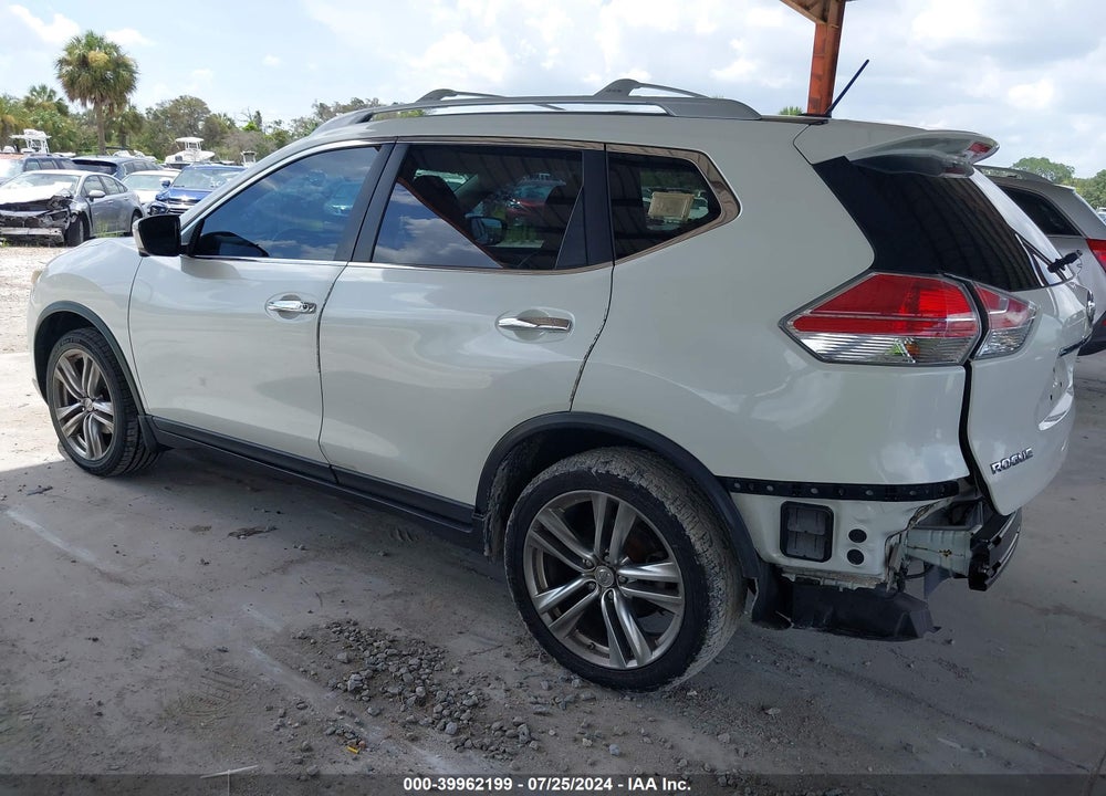 2015 NISSAN ROGUE SL VIN: 5N1AT2MT3FC801228