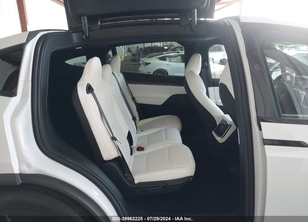 2023 TESLA MODEL X VIN: 7SAXCDE54PF425513