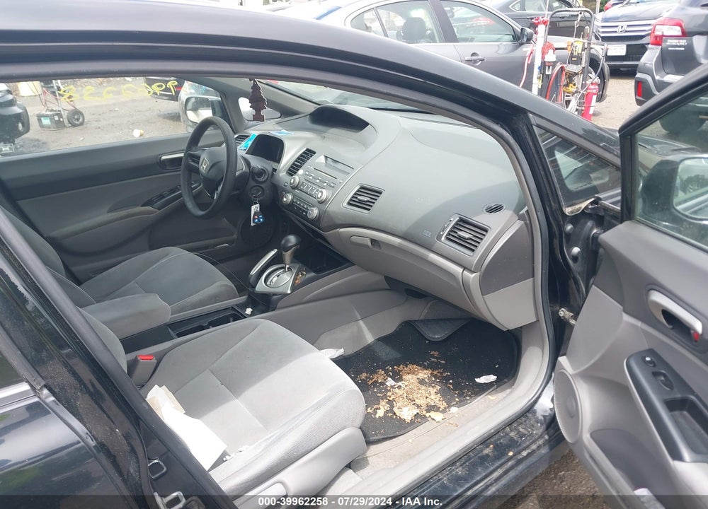 2008 HONDA CIVIC SDN LX VIN: 2HGFA16508H325983